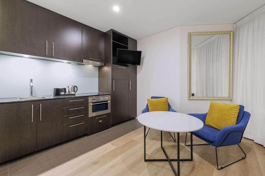 Oaks Melbourne On Collins Suites Δωμάτιο φωτογραφία